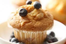 The inspiration for my almond plum kuchen streusel muffin recipe was to enjoy the flavors, buttery cakiness and jammy sweetness of a classic plum kuchen as a portable breakfast treat. 86 Rezepte Zu Muffins Kuchen Gutekueche At