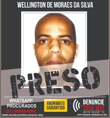 Ecko era o chefe do grupo de milicianos denominado liga da justiça e um dos criminosos mais hoje, a polícia encontrou ecko na casa de parentes na comunidade das três pontes, em paciência. Policia Prende Chefe Da Milicia De Quatro Comunidades Da Zona Oeste Rio De Janeiro G1
