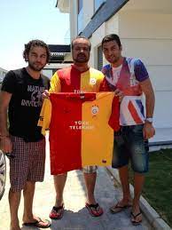 Burak yılmaz sayfasında kişini doğum tarihi, ikamet yeri, telefon numarası, adres ve sosyal medya hesaplarını bulabilirsiniz. Sportif Cumleler Burak Yilmaz Galatasaray Da Roma Moskova Istanbul Trabzon Dortgeni