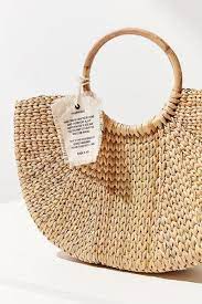 We Found The Perfect Straw Bags The Best Ways To Wear Them The Everygirl Straw Straw Bags Straw Weaving Straw A Straw Bag Straw Tote Bag Straw Tote
