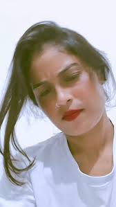 Instagram video by Afreen Khan • Oct 4, 2024 at 10:34 AM