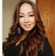 She was scared of pain but she was painless and happy with her new brows.