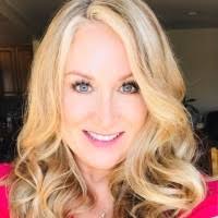 8 "Staci Weiss" profiles