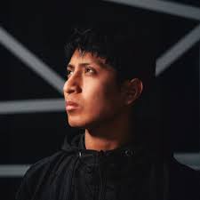 rommel.alexander_ (@rommel.alexander_)