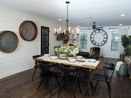 Check out our joanna gaines decor selection for the very best in unique or custom, handmade pieces from our signs shops. Dining Room Joanna Gaines Layjao