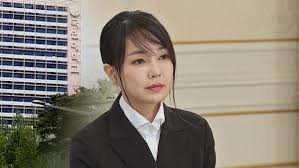 강민정 "'김건희 논문' 검증 포기 국민대, 교육부가 조사해야"