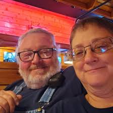 Is it normal for a Golden Doodle to need to go outside every 1-2 hours and  will it change as she gets older?