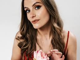 Olivia Reid shares her latest single, “Nightmare Machine”