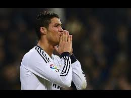 Tickets on sale today and selling fast, secure your seats now. Wachezaji Wa Real Madrid Wamlilia Zinedine Zidane Kwa Staili Ya Aina Yake Youtube