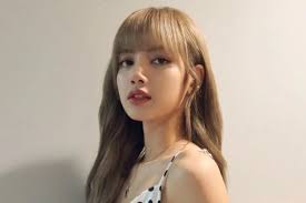 Lisa BLACKPINK Sumbangkan Dana Untuk Membantu Korban Banjir di Thailand