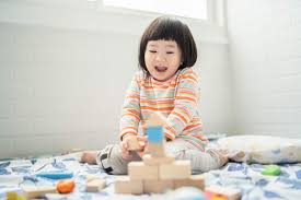 Perkembangan Bayi 1 Tahun Si Kecil Sudah Bisa Apa