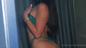 Watch online Alice Goodwin aka xalicegoodwinx OnlyFans - BRAND NEW PRO  SCENE OUT TONIGHT Mommy fans Where are you hiding on X-video