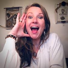 10 reasons to Join The Wonderfully Weird Real You Program