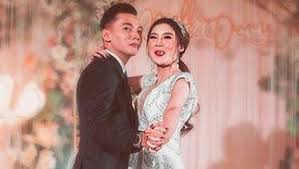 Lantas, siapa sih sebenarnya nella kharisma? Nella Kharisma Nikahi Dory Harsa This Is The Message From The Man Who Is Supposedly An Ex Husband