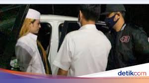 Pesan ini beliau sampaikan saat mengisi acara peringatan tahun baru islam 1 muharram 1441 h di hadapan ratusan warga kampung lintang batang dusun maju usaha desa. Pelaku Seruan Awal Azan Hayya Alal Jihad Biasa Dipanggil Rehan Al Qadri