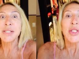 La vida de laura bozzo . Laura Bozzo Mostro Su Rostro Sin Maquillaje Asi Me Levanto No Se Asusten Infobae