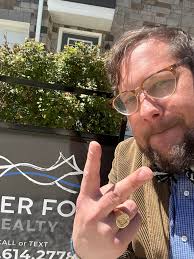 Trey Simpson, Realtor