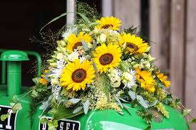Check spelling or type a new query. Hochzeiten Andere Feste Blumen Ball Kreativ Und In Ihrer Nahe