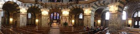 He was the son of a mexican career diplomat, fuentes was born in panama and traveled extensively with his family in north and south america and in europe. Carlos Fuentes La Catedral Conversacion En La Catedral Libreria Carlos Fuentes Carlos Fuentes Macias Nacio El 11 De Noviembre De 1928 En Panama