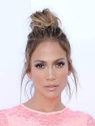 Here, eight bun hairstyle ideas that are unbelievably cool and easy to do. Best Of The Week Top Knots Braids And More Hair Beauty Second Day Hairstyles Hair Styles