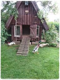 Choose from various styles and easily modify your floor plan. 37 Free Diy Duck House Coop Plans Ideas That You Can Easily Build