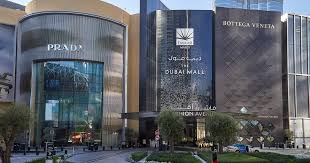 The mall is situated at the downtown dubai, a massive development that also includes the world's tallest building, numerous hotels, plus. Enjoy Up To 90 Per Cent Off At The Dubai Mall This Weekend What S On