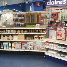 En 1984, des magasins toysrus ouvrent au canada ainsi qu'à singapour. Toys R Us Babies R Us 1 Conseil