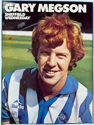 GARY BANNISTER AUTOGRAPHED Magazine Picture-approx 10x8-Sheffield Wednesday  £10.77