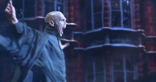 The series is distributed by warner bros. Harry Potter Et L Ordre Du Phenix Qui Est Mort Dans Harry Potter 5