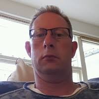 30+ "Tom Vester" profiles