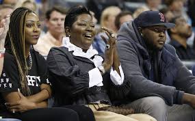 She is the new girlfriend of nba player kevin durant. Mama Durant Speaks Nba Star S Mom Steps Into Spotlight