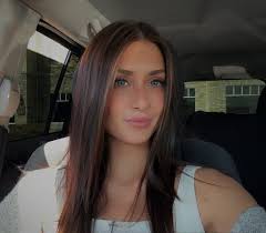 Erin Best (@erinnbestie) • Threads, Say more