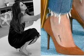 The Photos And Meanings Of All 8 Of Selena Gomez S Tattoos Including Whether Or Not She Got A J Tattoo For Justin Bieber Sleevetattoos Dovme