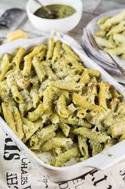 Looking For A Perfect Weeknight Dinner This Basil Pesto Chicken Pasta Bake Is Exactly What Y Basil Pesto Chicken Pasta Pesto Chicken Pasta Basil Pesto Chicken