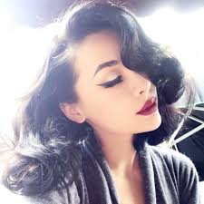 The Girl With The Most Cake: Le Palais Vintage