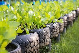 31 Of The Best Tire Planter Ideas Tire Planters Diy Backyard Vegetable Planters