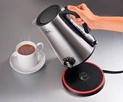 Okay kat bawah ni antara beberapa koleksi cerek elektrik yang mempunyai rekabentuk yang berbeza antara. Cara Memilih Cerek Elektrik Mana Yang Terbaik Untuk Rumah