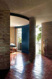 In Urbino You Can Stay In A Building By Giancarlo De Carlo Gallery Abitare Abitare Casa In Cemento Architettura