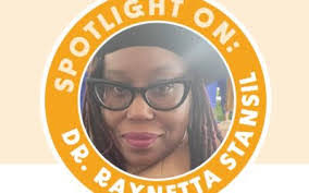 Sarah Matney's Instagram, Twitter & Facebook