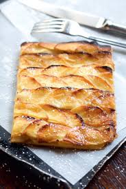 Le strudel aux pommes est un délicieux feuilleté garni. Tarte Fine Aux Pommes Caramelisees Marie Claire