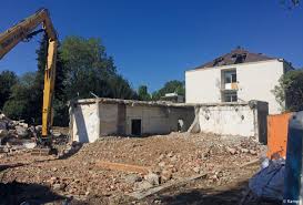 Natürlich können sie auch direkt bei uns im adelhaus einen gutschein erwerben. Neuanfang In Der Furstenbergstrasse Testa Haus Weicht Neuer Bebauung Burgerverein Mittel Und Unterwiehre