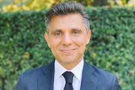 Patrick Cohen nuovo Ceo di Axa Francia