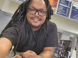 Aaron Noyes's Instagram, Twitter & Facebook