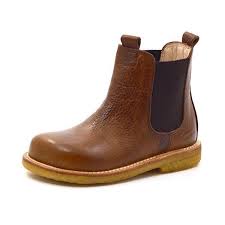 They often have a loop or tab of fabric on the back of the boot, enabling the boot to be pulled on. Growingfeet De Angulus Stiefelette Chelsea Boot Cognac