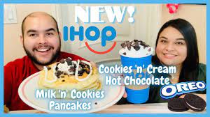Ihop S New Milk N Cookies Pancakes Cookies N Cream Hot Chocolate Review Youtube