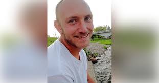 Mary Gouge's Instagram, Twitter & Facebook