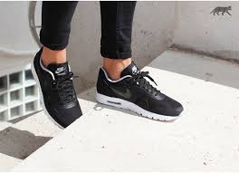 Just Life Style Nike Wmns Air Max 1 Ultra Essentials Black Black Wolf Grey Metallic Silver Nike Air Max Nike Joggers