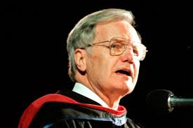Remembering Bill Moyers, a UT Legend and National Treasure