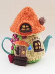Knitted ribs for cuffs and collars, for bomber jackets and knitted stretch jersey fabrics in wool jersey, cotton jersey and whole variety of knitted fabric compositions. Fairy House Tea Cosy Knitting Pattern
