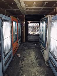 西成】エ口DVD自販機 – 大阪 裏サイト